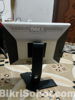 পুরাতন কম্পিউটার  মনিটর বিক্রয়